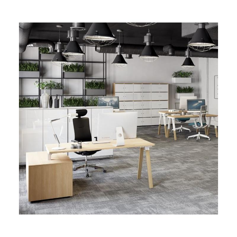 Muebles de oficina: escritorios, lockers y recepciones